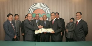 Gallery - AGROBANK SIGNED AGREEMENT OF RM112 MILLION BANKING FACILITIES WITH SALCRA