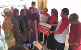 Gallery - Majlis Penyerahan Sumbangan Perlindungan Takaful Kelompok Takwa (Tabung Amanah Komuniti Warga Subang)
