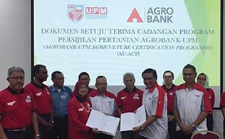 Gallery - Agrobank And UPM Collaborate On A New Certification Programme
